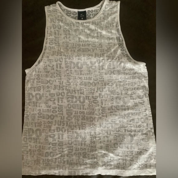 Nike Pro Dry Fit workout top. Perfect for all activities and comfy and soft - Picture 1 of 2